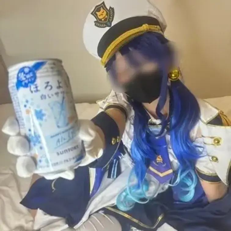 冬コミアフター！！騎乗位で中出しをせがまれる！売り子衣装でホテルでハメ撮り！！
After the Winter Co