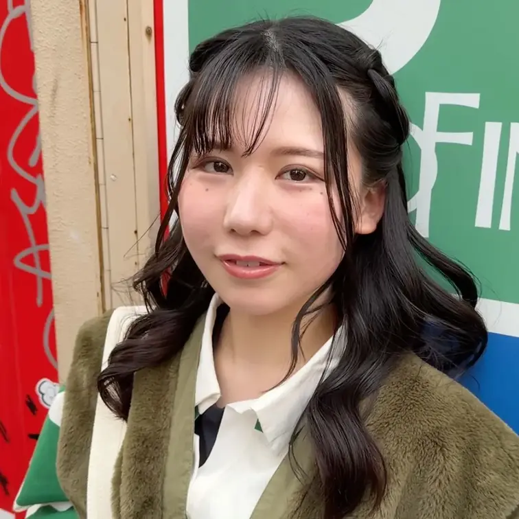 #365【AMI 25歳】
今回ストリートスナップに協力してくれたのは、ゆるめのカジュアルコーデがオシャレなAMIちゃ