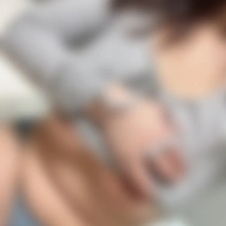 半分出てる...