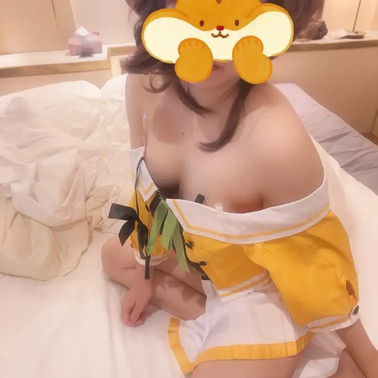 mtrちゃんのひとりえっち動画です
いつも使っているおもちゃで
ひとりできもちよくいっちゃいました///

すー