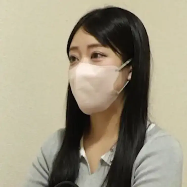 【れみキャバ嬢】面接映像。身分証撮影
キレイな小顔がモザイク越しに見れます。