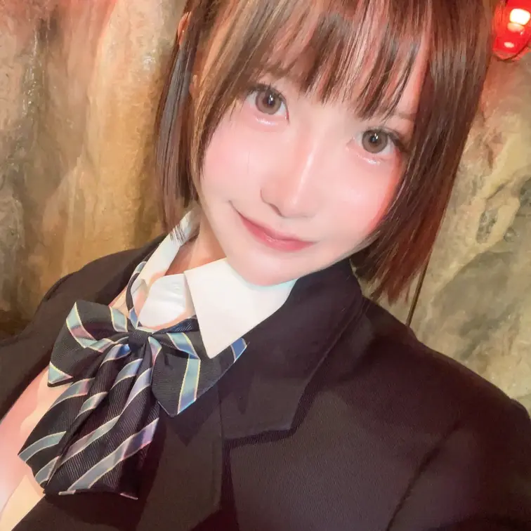 制服と似合うでしょ♥