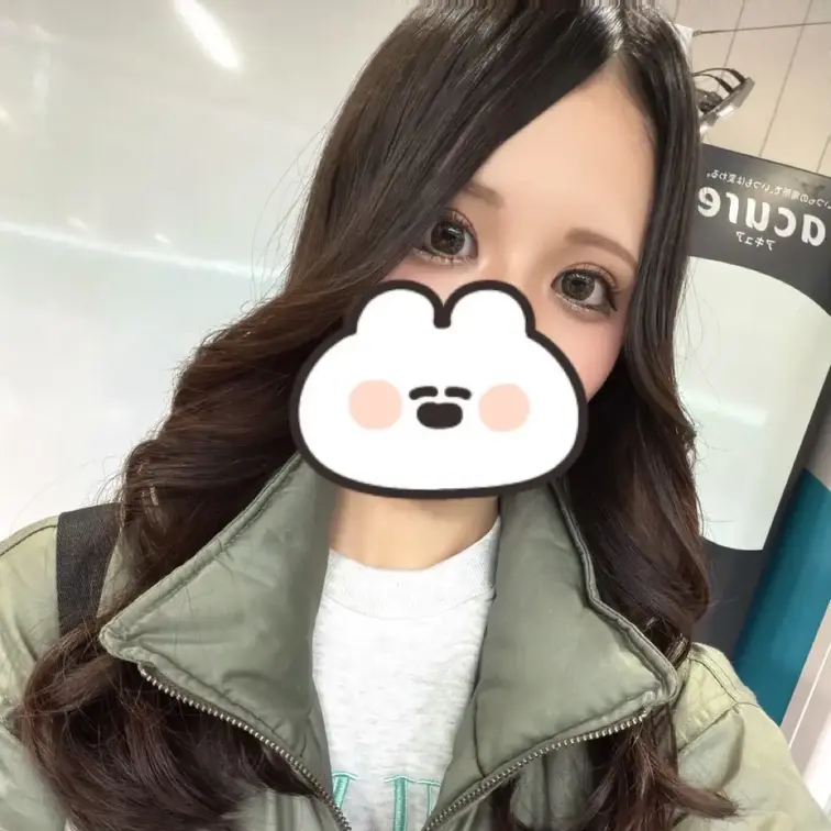 ロングヘアで巻き髪になった西野さん☆