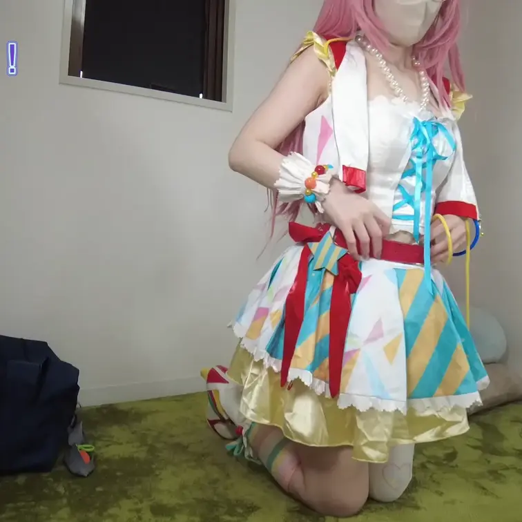 コスプレ撮影会～うまむ デジたん勝負服撮影会風景～Model:まろちゃん
デジたんをイメージして室内でメガネかけてみました！ (1/2)