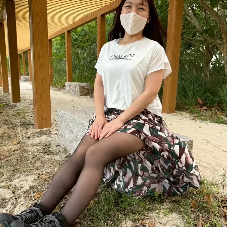 南の島のチラリズム❤️

私服バージョンパート2だよ。

めぐみんフェチさんには、
特別な動画をチラリズム！