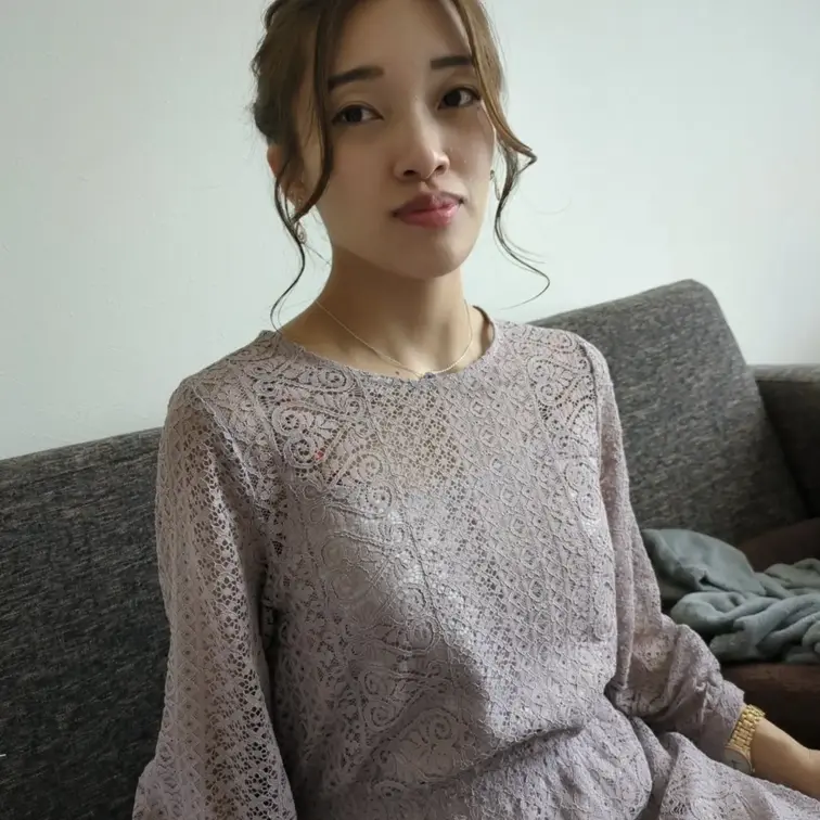 裸での自己紹介動画になります💕
妻の恥ずかしい日常💕
顔有りVer👩
本編は顔出しになります💕