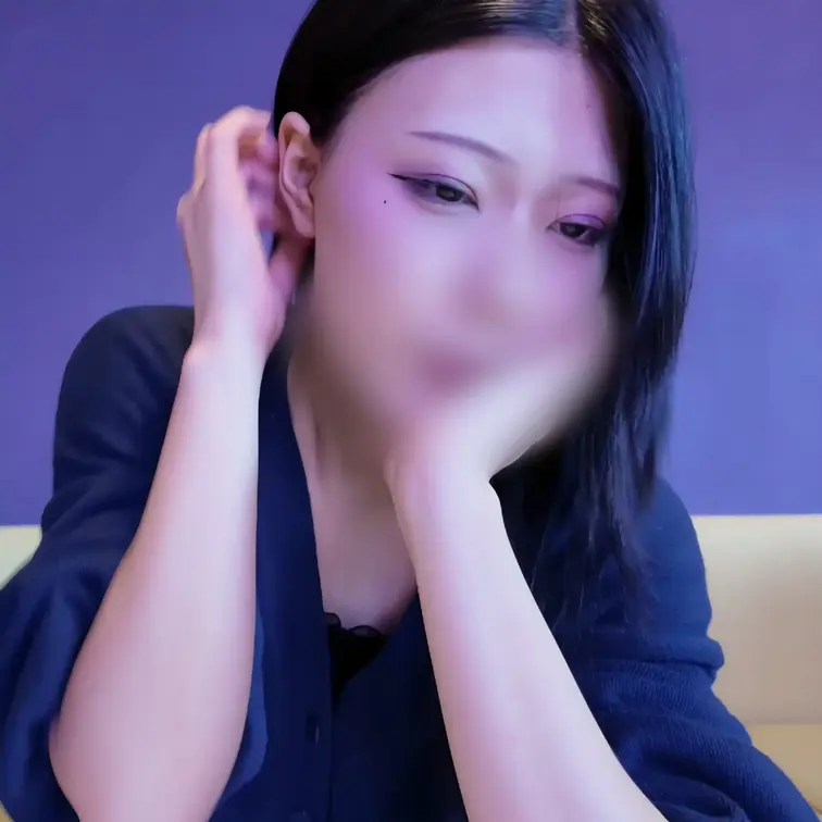 【本編顔出し】琴音　27歳　配信者

M男/痴女/個人撮影/手コキ