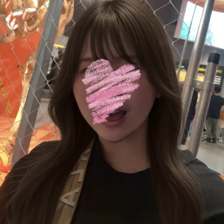 こんばんは、ほたるです♪

今日はバイトがお休みだったので、
博物館に行ってきたよー！

いやぁ〜人が多かった