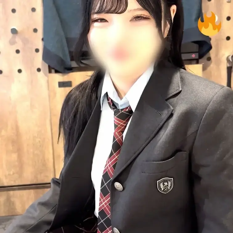 🔥目出し🔥あどけない瞳と甘え声、制服女子の背徳記録〜処女じゃない…そう言いながら堕ちていく少女〜

待ち合わせで合流