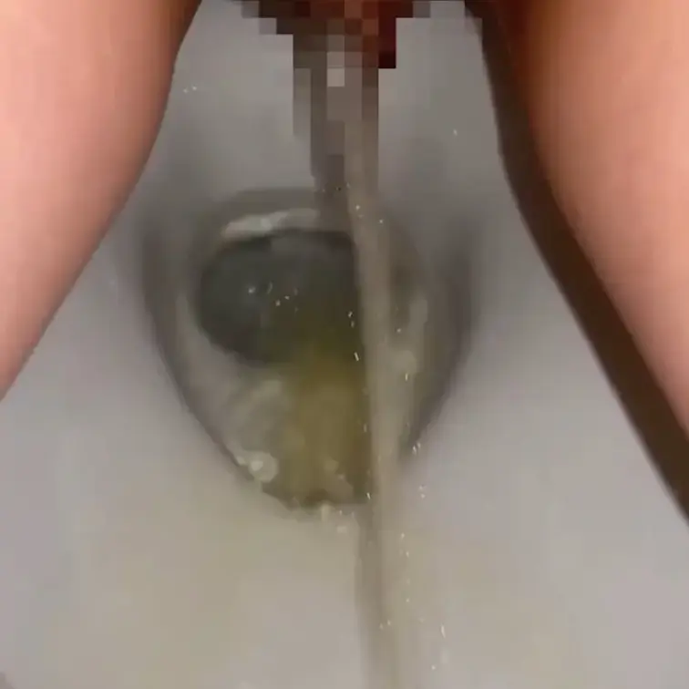 今日のリナのおしっこ動画🎥