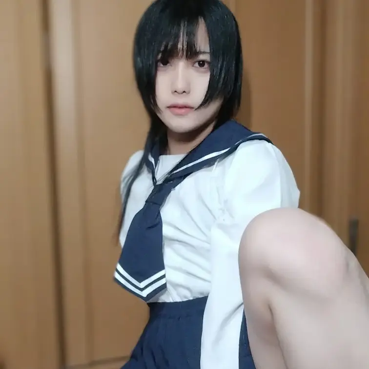 初めまして、男の娘のROMと申します。