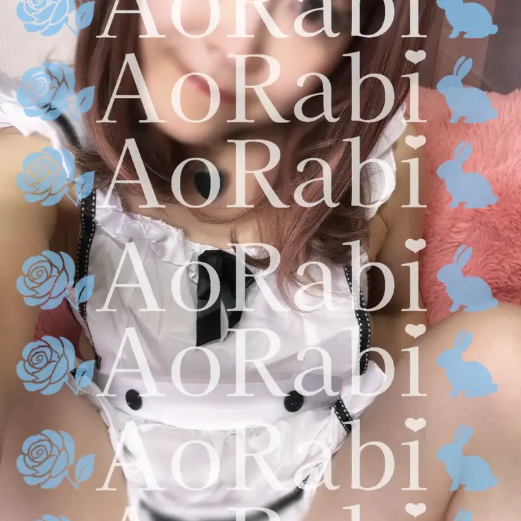 メイド風エプロン可愛いでしょ？🖤
これでえっちどうかな？(〃艸〃)*・°.＊