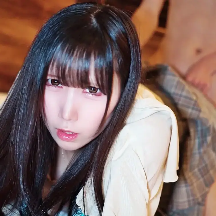 同窓会で再会した元クラスメイトにホテルで中出し