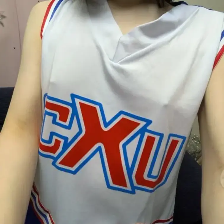 下着だよ！！
上も下も見せちゃう！！