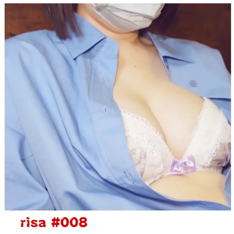 [risa 妄想#008] ノートを閉じたあと、こぼれる秘密。


なんとなく目に留まった女性がいた。
もちろん