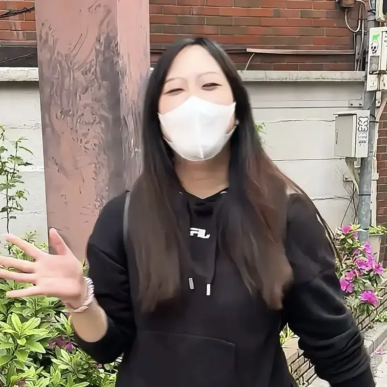 #48 NOZOMI(25)
 
 今回ストリートスナップにご協力してくれたのは、保育士のNOZOMIちゃん🧜‍♀️