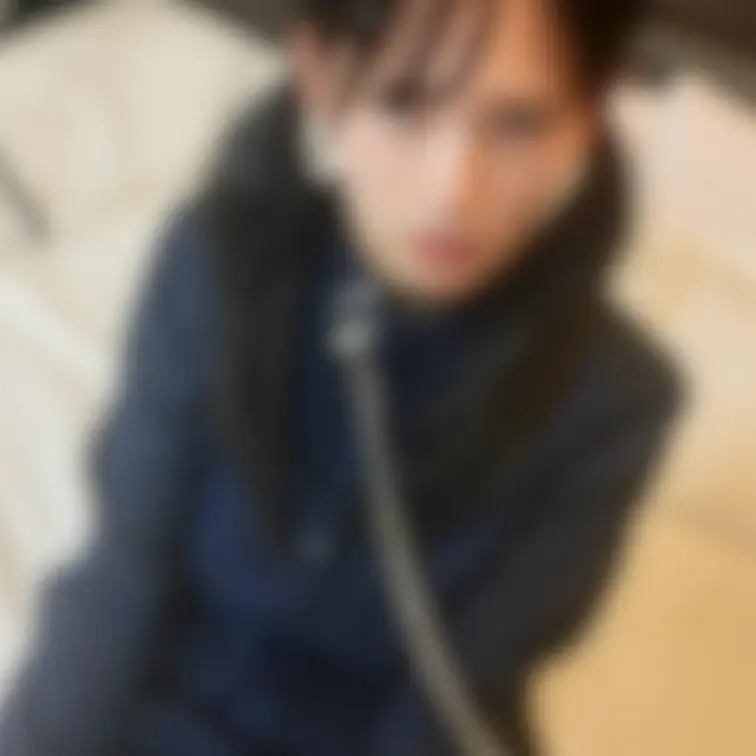 今回は学校帰りの私服のアミです。
手足を不自由に固められて…頭がおかしくなっちゃう位責められちゃいました…。
こんな