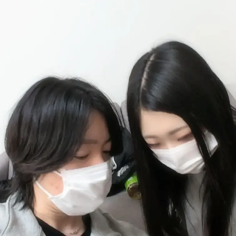 彼女が一生懸命に編集してるのを撮影してみた✨

リクエストありますか〜🫣？
