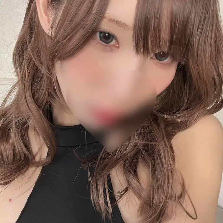えちtiktokです💖
乳首出し、ハイヒールでディルド挿入ver.