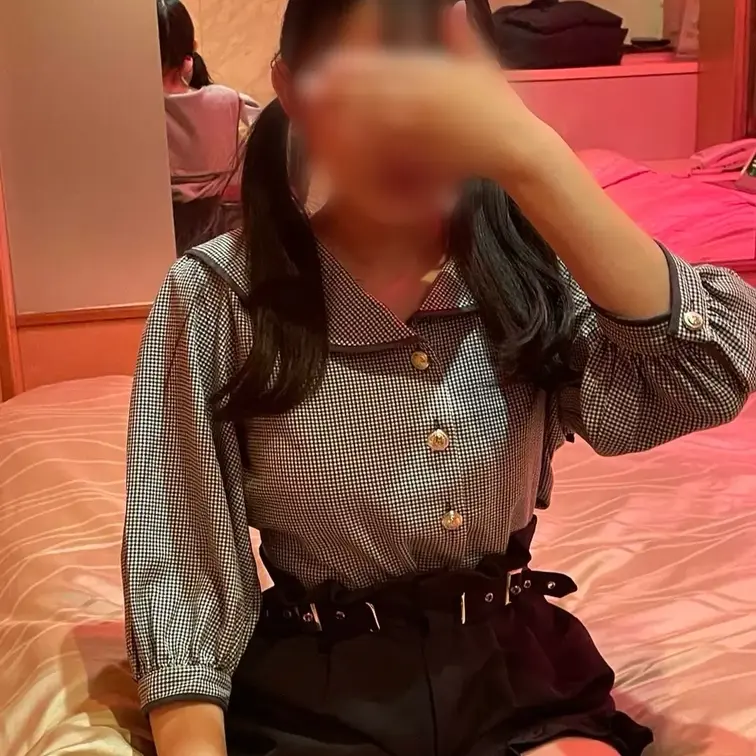 全国大会の出場経験があるソフトボール女子と。
学生時代は運動神経抜群で活発だったようです。
社会人になってからは反動