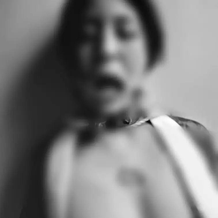 口の中好きに刺され！