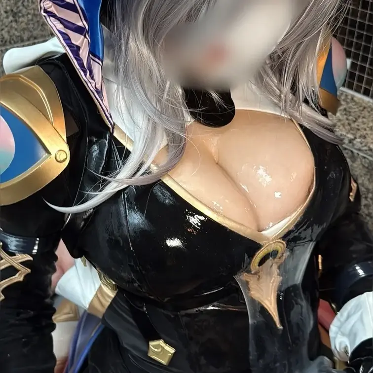 【ここだけのひみつのがぞう】 Cプランの方のみに特典画像です！
【えちえち】カメコおじさんレイヤーさんを諭吉で言いくる