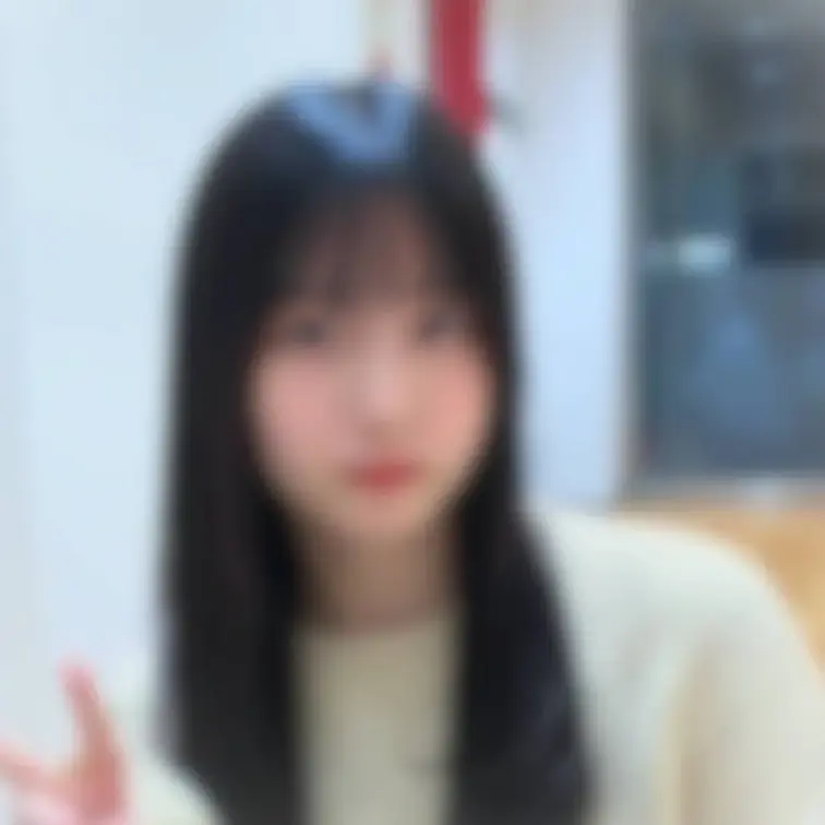 上京したてで一人暮らしが寂しいと会いに来た女子大生に大量種付けしちゃった🤭
家に帰ってきてからも精子垂れてきて、また寂
