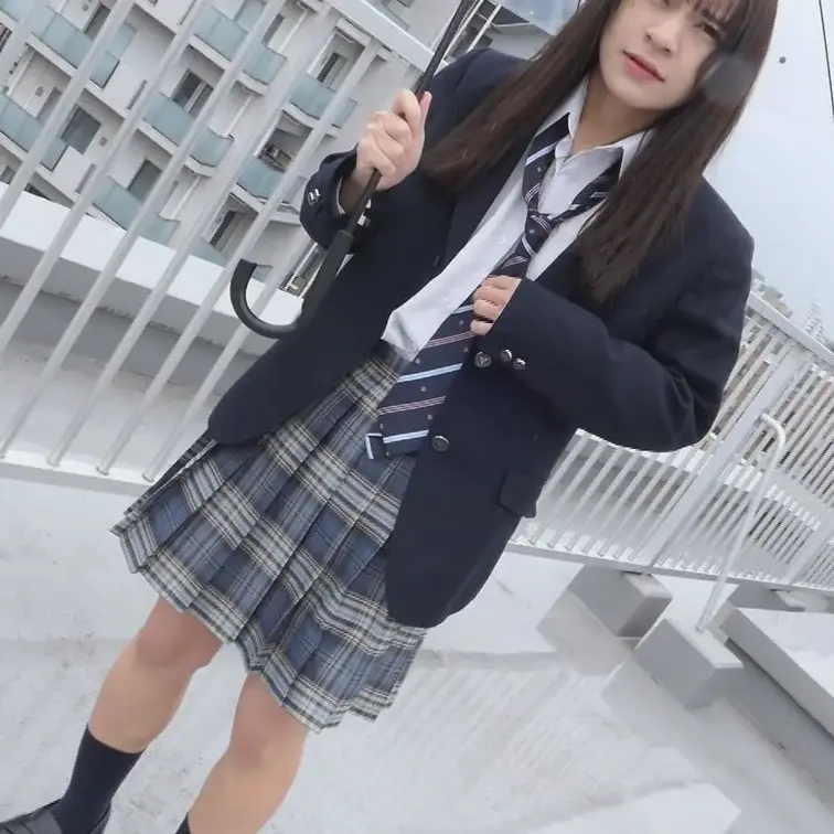 【学園露出命令01】嫌がったフリして白濁愛液溢れるスチューデント【教師職権乱用系】
ある教師が推薦欲しさによりついたス