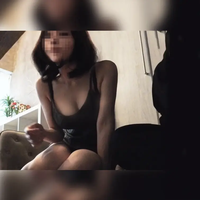 【無料】飲んで女子部屋行ったら部屋着がエロ過ぎた。
出会い系アプリで知り合った女子と朝まで飲み明かし。なんとなくな流れ