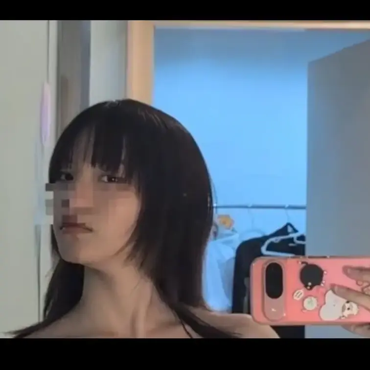 南国ハーフの１９歳です！
９月からいろいろ投稿していくよー！