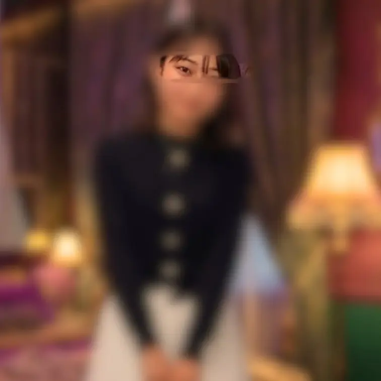 「明日結婚式なんです」って会いに来た20歳の、最後の独身の身体を堪能してきました（笑）。

次の日に純白のドレスを着る予定の20歳が、結婚前夜に「最後めちゃくちゃにされたい」ってベッドの上で狂ったようにイキ続ける背徳感、マジでヤバすぎ。

奥までねじ込むたびにギュンギュン締め付けてくる名器っぷりにもトんだけど、一番興奮したのは帰り際。
「落ち着いたらの、また会いに来ます」って……おい、結婚しても裏で俺に抱かれ続ける気満々じゃねーか。

旦那には絶対に見せられない、最高にエロい花嫁の裏の顔。

※ガチで危険な動画なので突然削除あり。見逃し厳禁。