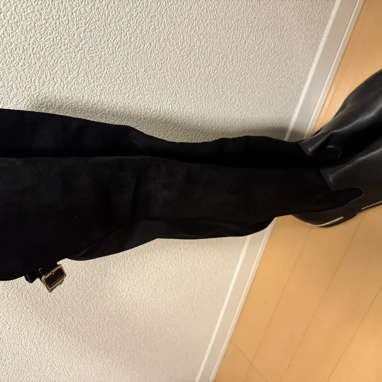会員様からリクエストによりニーハイブーツを購入しました！
今日のハメ撮りで使おうと思います
動画公開お楽しみにー！