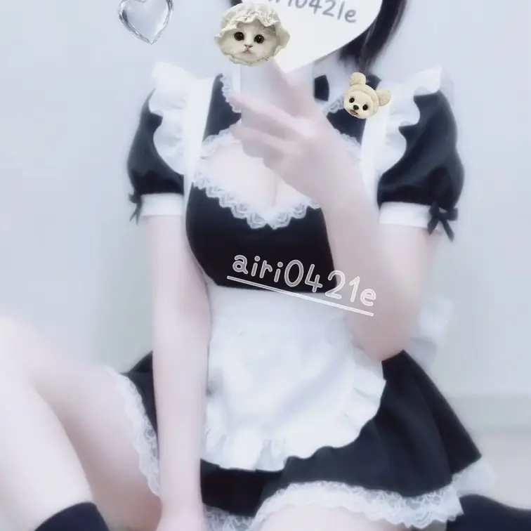 メイドさんになってみたよ…( > · <⸝⸝ᐢ
これから色んなコスプレも着てみたいなって思ってるから、よかったらフォロ