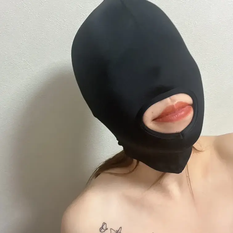 肉便器ちゃんになにか命令してくださいと懇願されたので自分のオシッコしてる動画を送れと命令したらその数分後に送ってきた笑