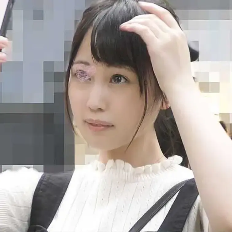 夏フェスに遊びに来てた夏休みバンギャちゃんを狙いました

夏フェスといっても知り合いのバンドが主催した

インデ
