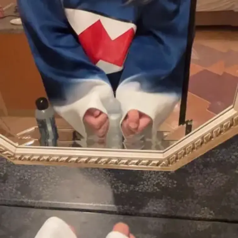 🦈ちゃんがローションでテコキしたり