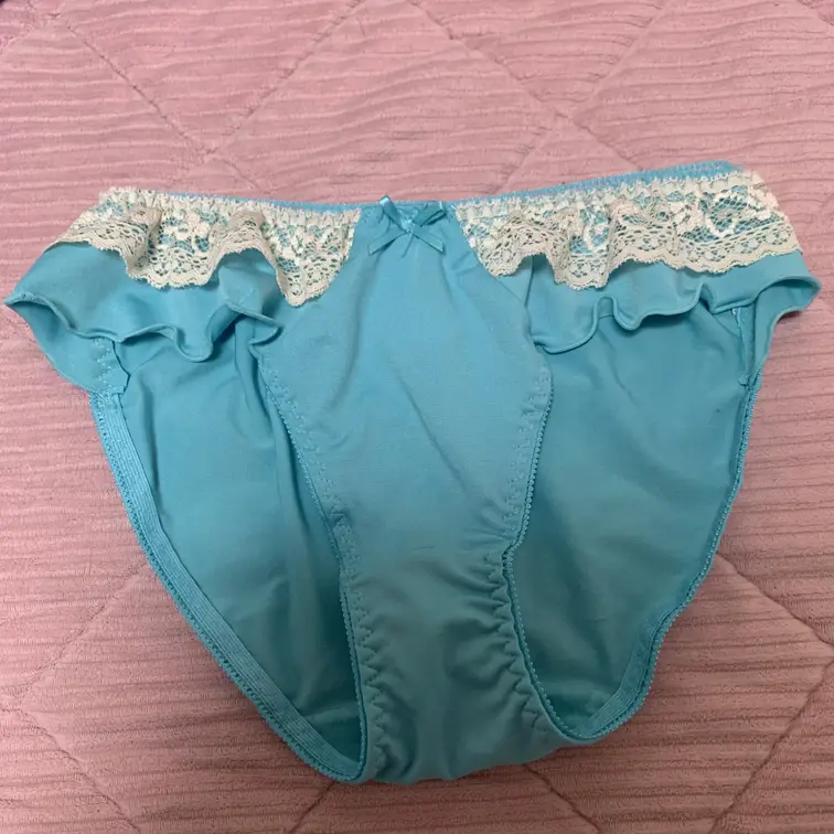 脱ぎたてパンツです🥰
