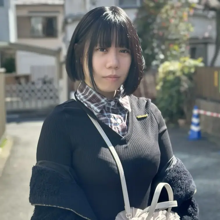 #61 RUMI(25)
今回ストリートスナップに協力してくれたのは、爆乳アパレル店員のRUMIちゃん🧜‍♀️

