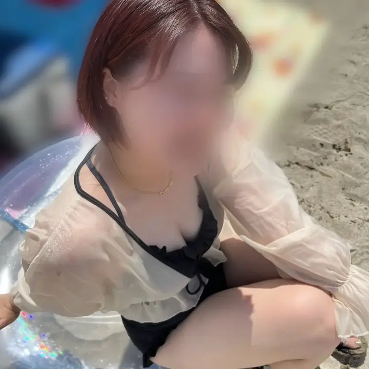 海にいたら無双しちゃうレベルの美女と濃厚密会してきました。