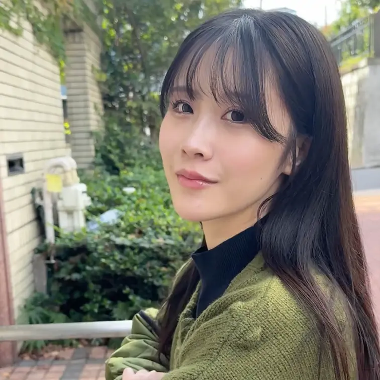 #327【REINA 26歳】
今回ストリートスナップに協力してくれたのは、大人コーデが素敵なREINAちゃん😎
