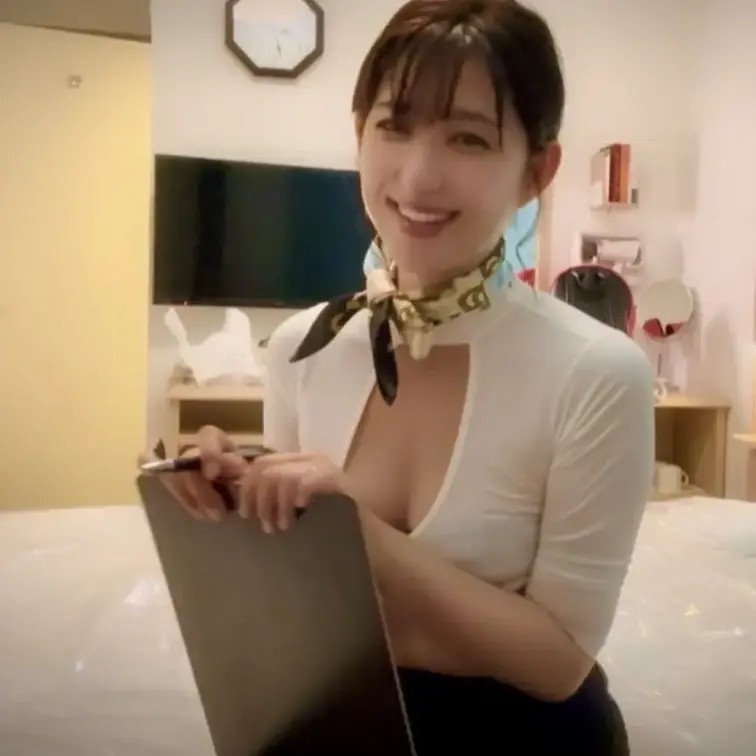 🎁文章の最後に誰でも参加できるプレゼント企画有🎁


今回は行きつけのアダルトショップ店長オススメであまり乗り気で