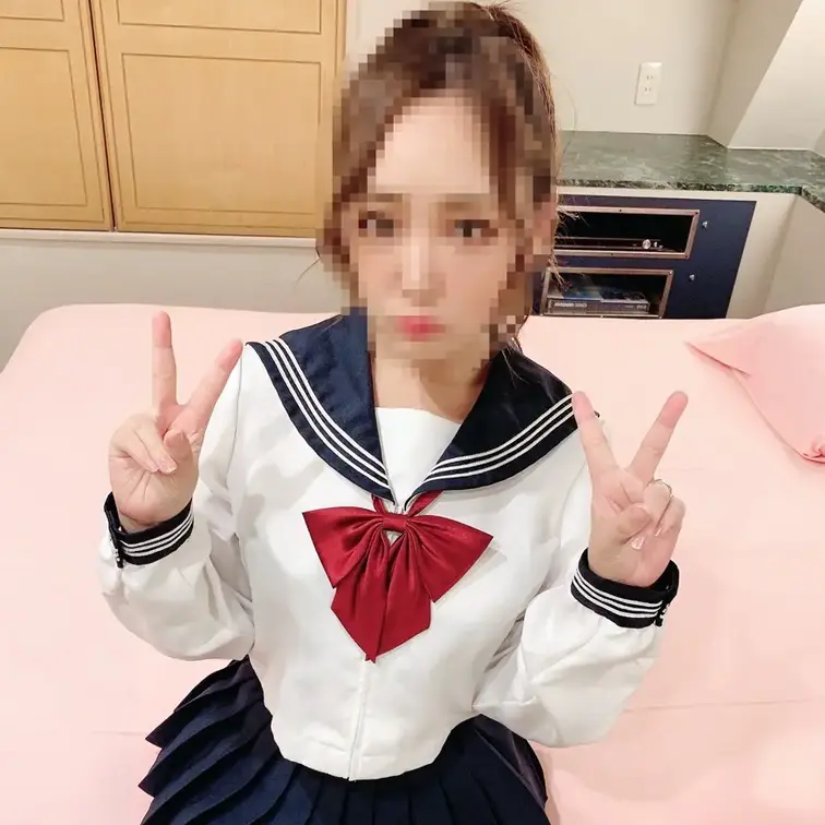 人妻にコスプレさせてハメまくり中出しSEX
