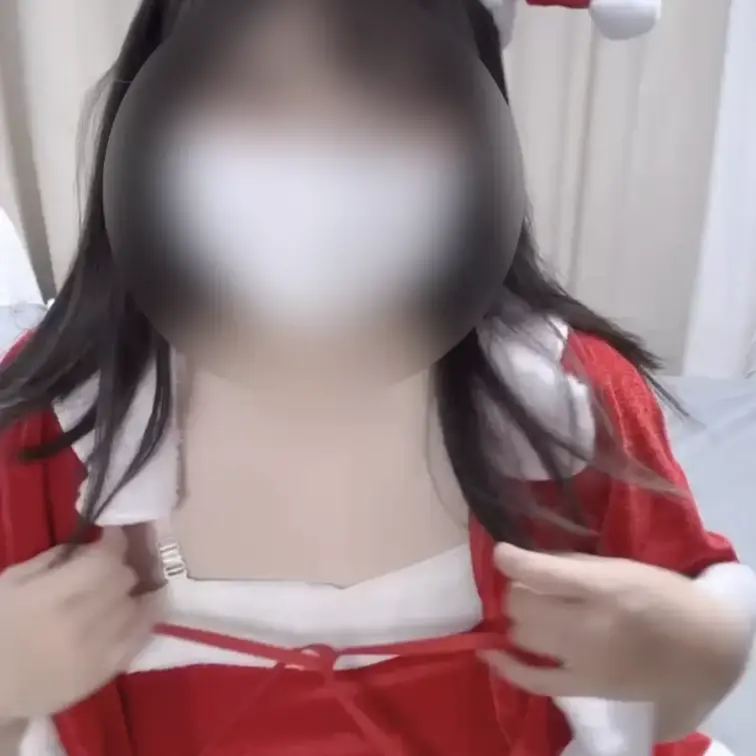 2025-12-24投稿🌷

みなさんに私からクリスマスプレゼントです🎄