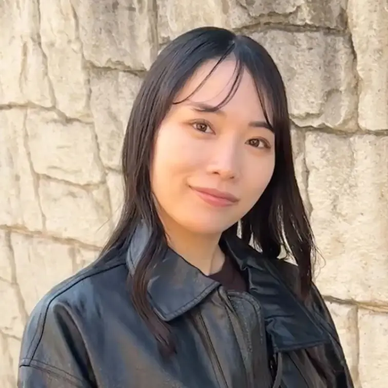#340【HIKARI 24歳】
今回ストリートスナップに協力してくれたのは、レザーコーデがオシャレなHIKARIちゃ