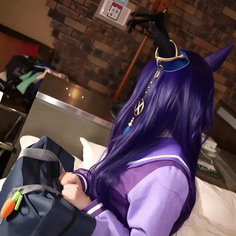コスパコ撮影会～うまむ ヴィルねぇ勝負服でおしゃれなお部屋にご招待～Model:Nekoちゃん (1/2)