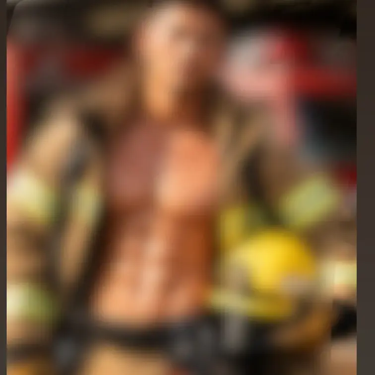 現◯、消防◯🧑‍🚒のノンケ既婚子持ちパパを街中でナンパし犯してやりました。我在…
