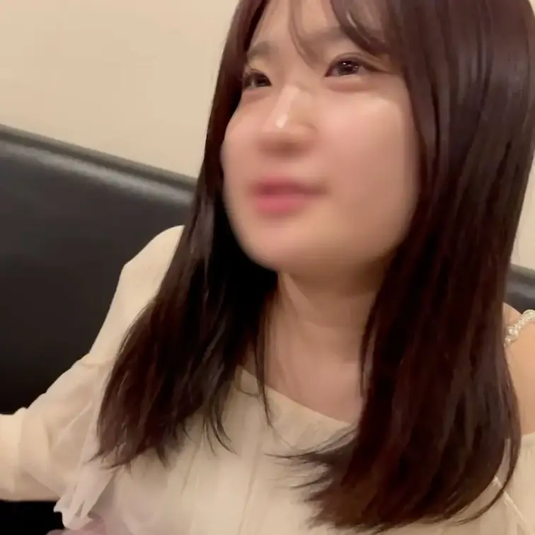 【前編】仙台の色白柔肌20歳ももかちゃんとお食事・健全デート...からエッチなやりとりのようす


【仙台の色白柔