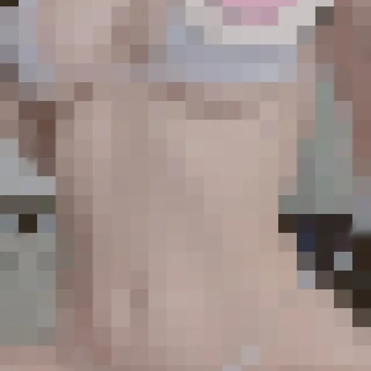 夜猫の公開画像: みんなお疲れ様〜！！ 結構前に撮ったマイクロビキニ♡みんなはこういう水着好き？？