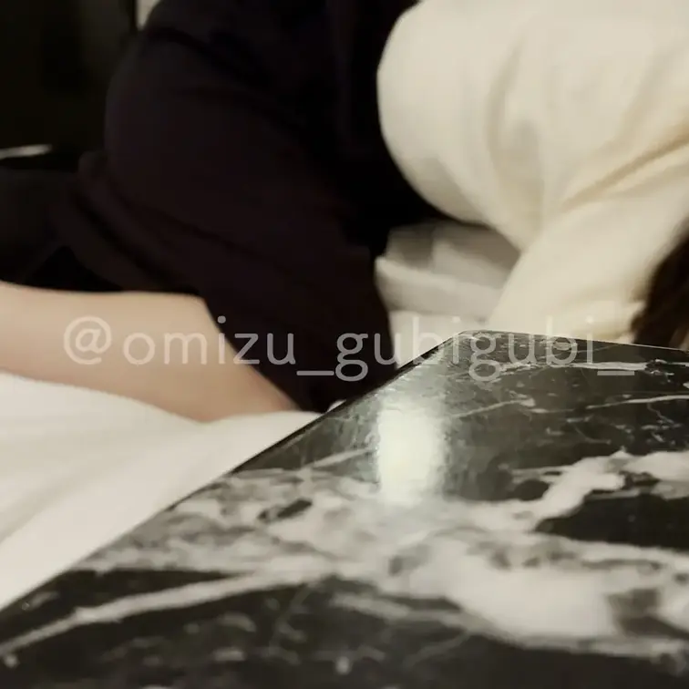 密録！？オフ交尾♡


支援者様限定で配信したオトバナナの盗撮映像です🔥
アーカイブ見れないの悲しい〜って言って