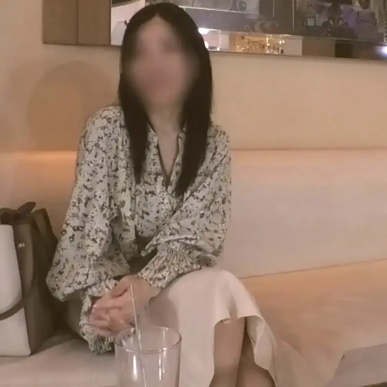 【射精後も精子を搾りとろうとする無限チ○ポ喰いの人妻!!】

■お名前
Hさん

■年齢
30歳

■結